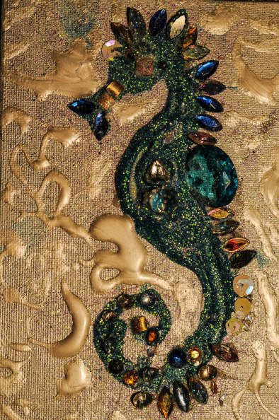 Tiny Seahorse With Vintage Beads ideas_126.jpg