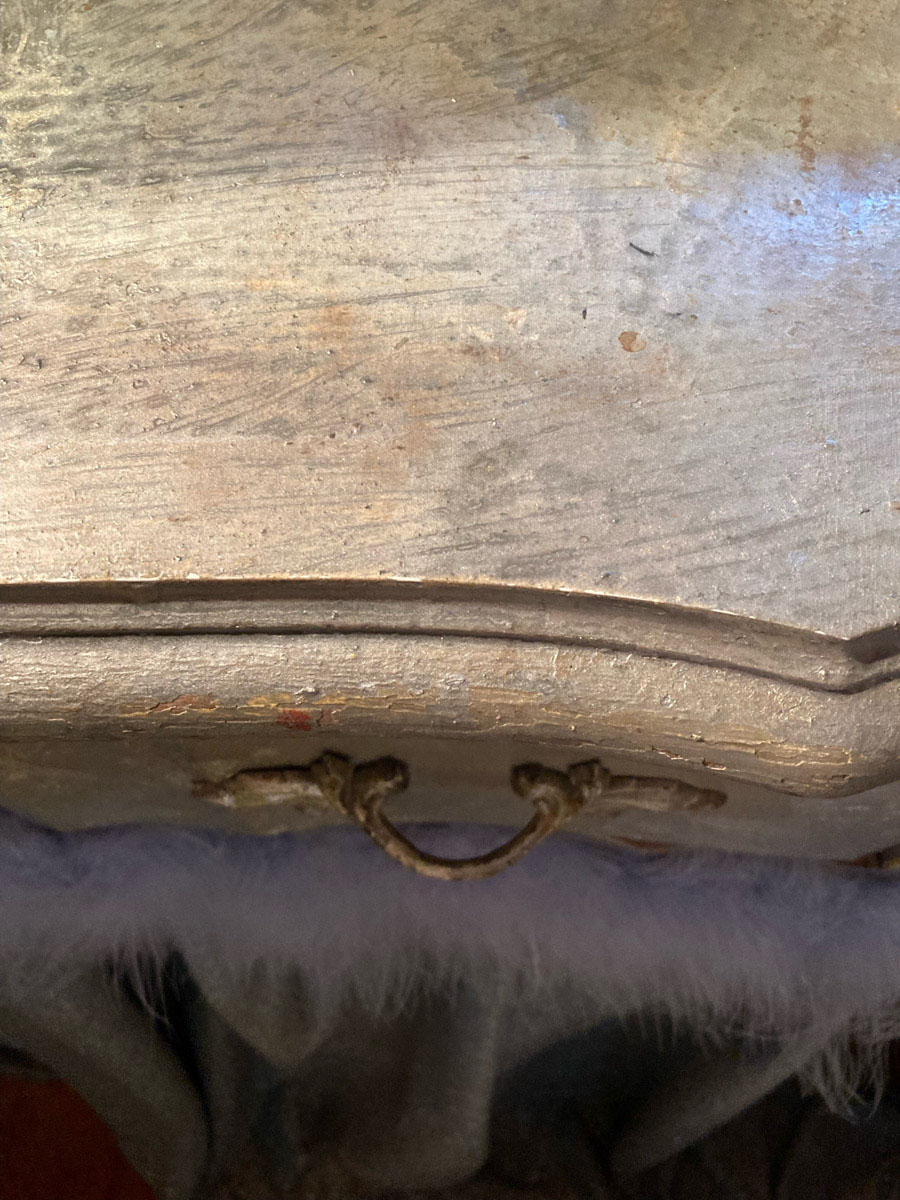 Hand_Painted_Furniture-003