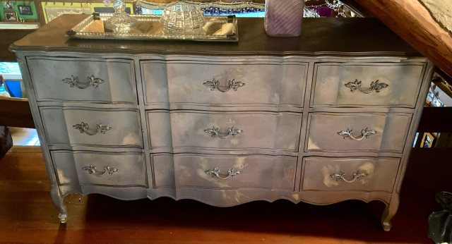 Hand_Painted_Furniture-058